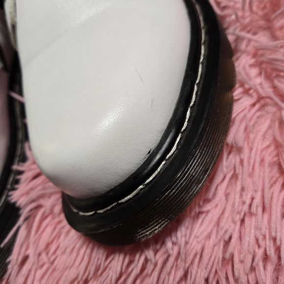 Rue21 White Combat Boots with Black Laces - Picture 8 of 14